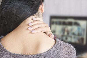 Natural Remedies to Soothe Chronic Neck Pain Natural Remedies to Soothe Chronic Neck Pain