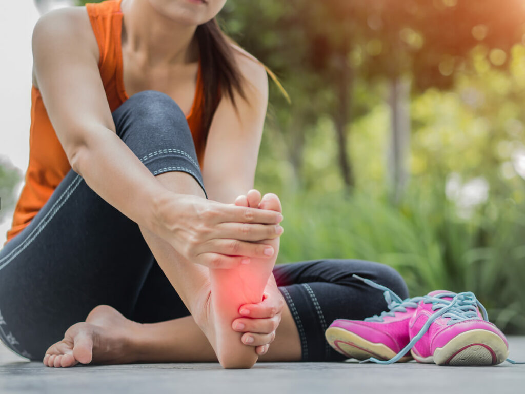 How to Choose Shoes That Prevent Foot Pain