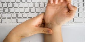 Can Repetitive Work Injuries Heal Without Surgery?